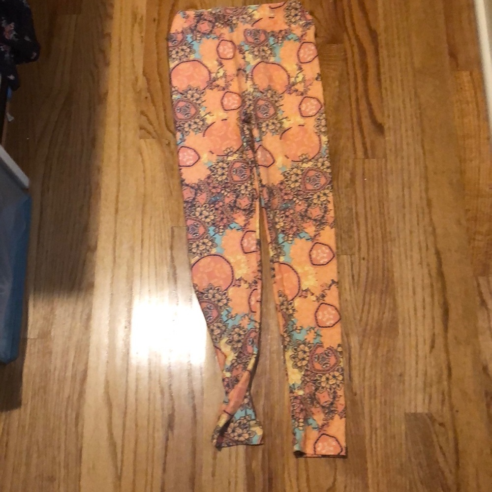Lula roe leggings